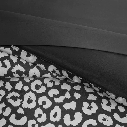 Modern Leopard Satin Bed in a Bag Bedding Set - Image 3