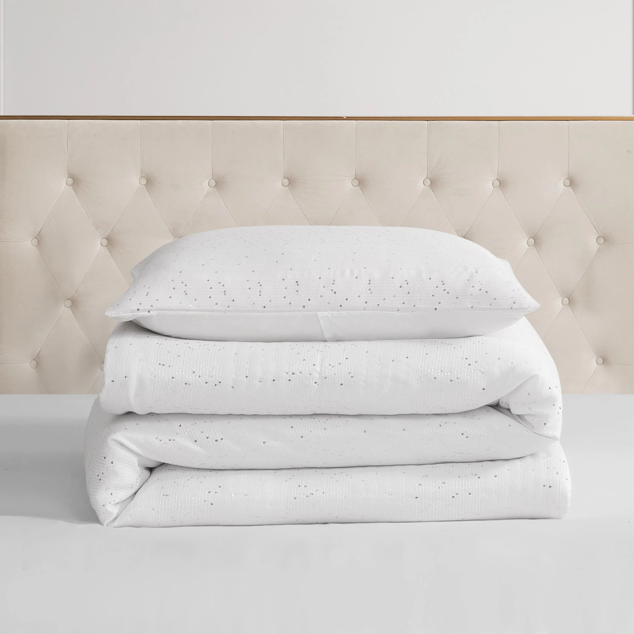 Queenie Sequin Comforter Set - Image 5