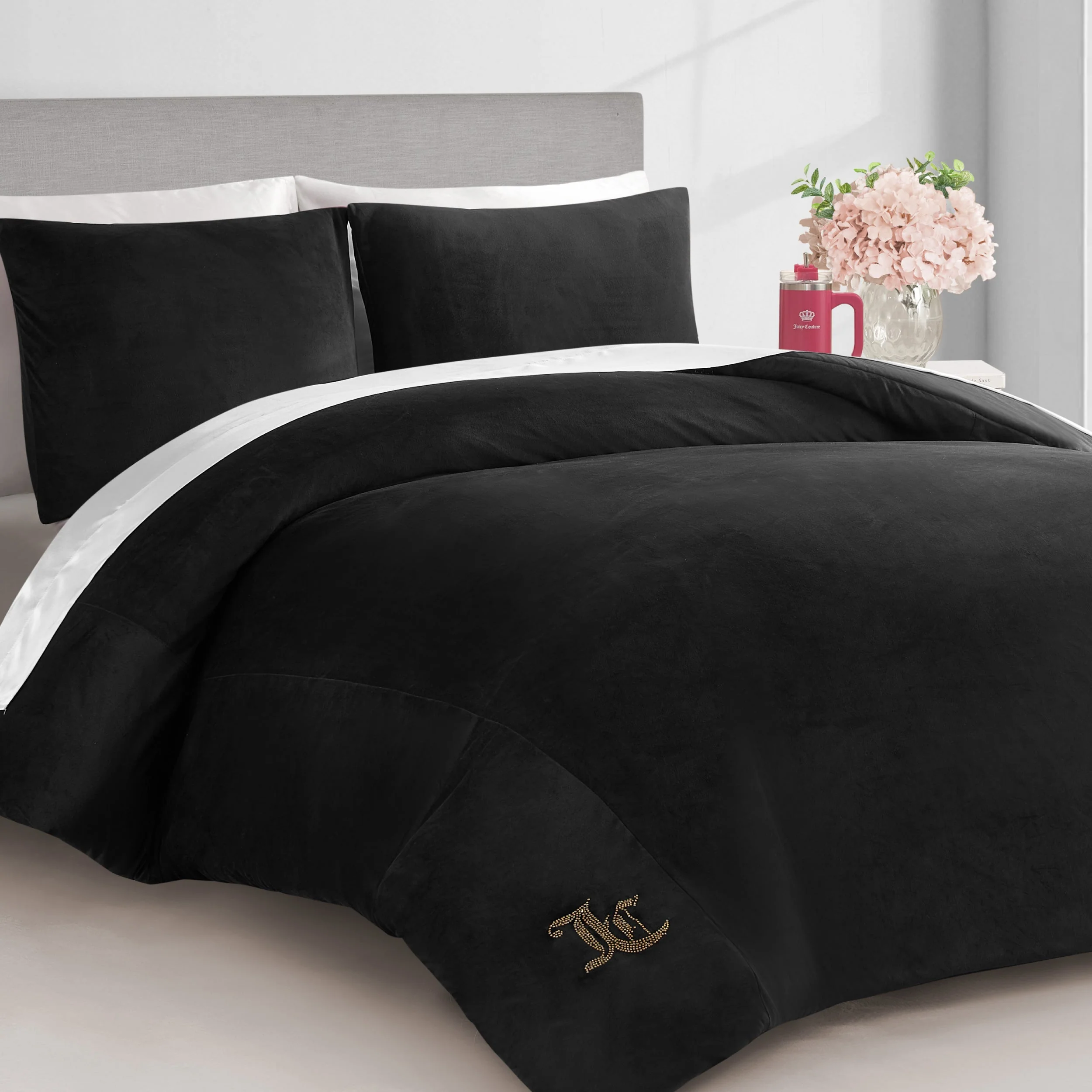 Velour Comforter Set - Image 4