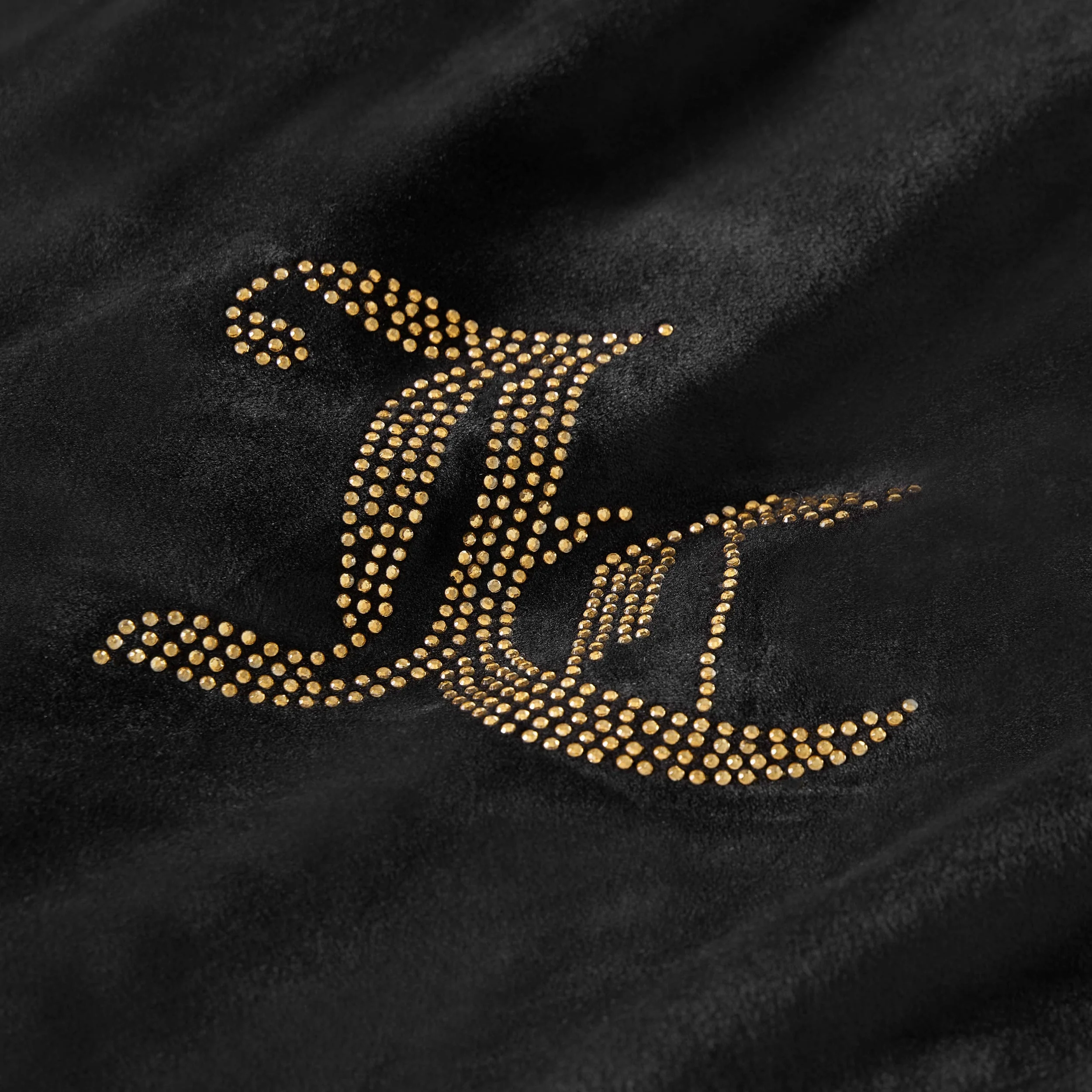 Velour Comforter Set - Image 6